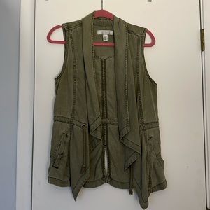 Kenneth Cole reaction vest